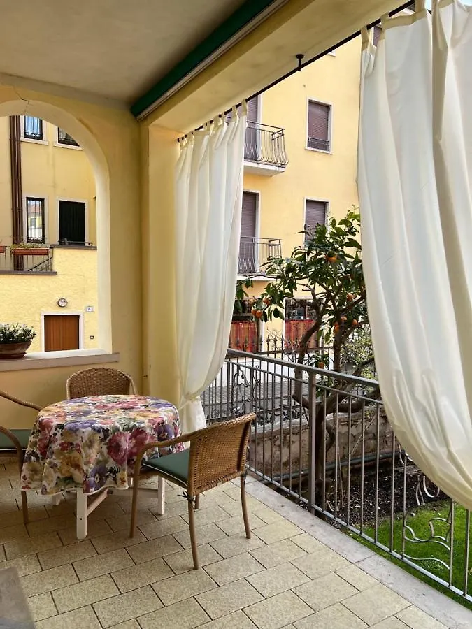 B&B Villa Dall'Agnola Garda  3*, Garda (Verona)