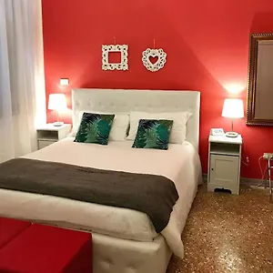 Gasthof Residenza Quaggio Ca' Grimani